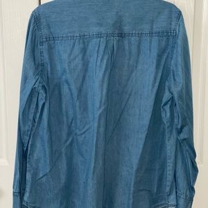 XL, Blue Denim New York & Co. shirt.